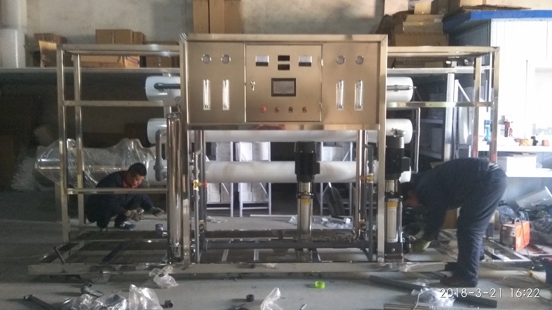 客戶定做 的 2噸雙級純凈水生產(chǎn)設(shè)備 高配置 全自動