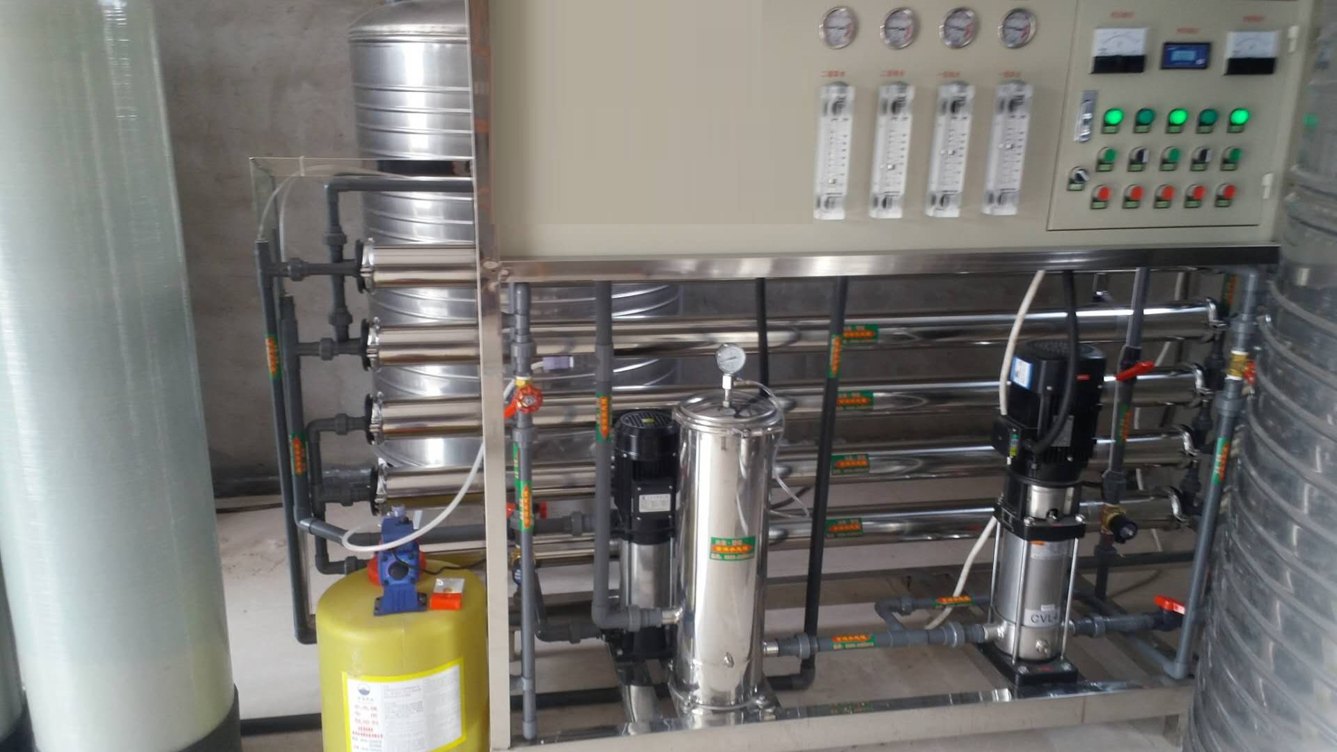 飲用純凈水設備 產水量1噸雙級