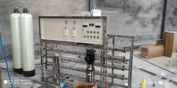 2噸單級(jí)反滲透設(shè)備